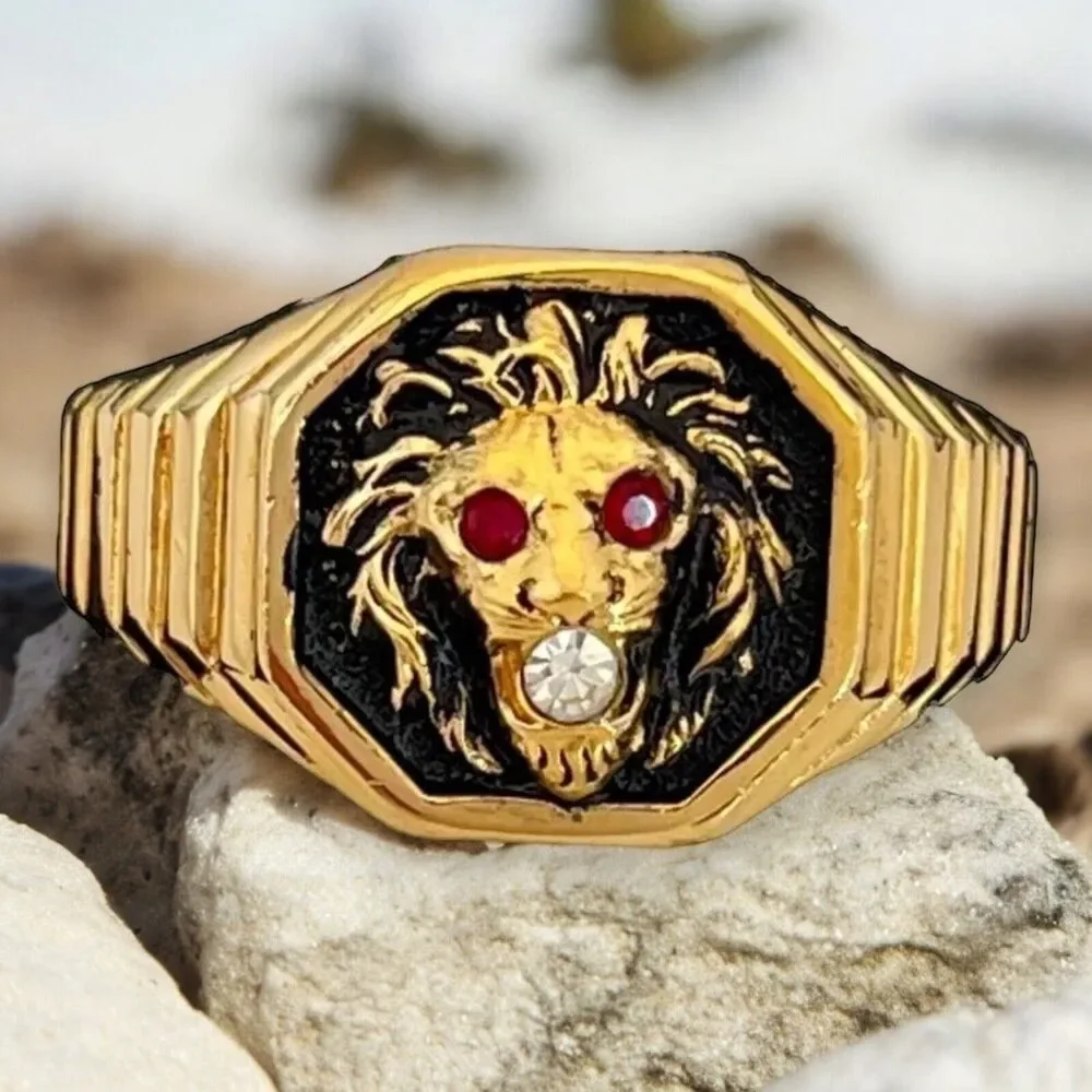 Vintage 1970s Ring Size 12 Clark Coombs Lions Head Crystal Eyes Gold Plate - 14P